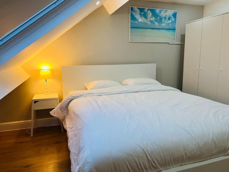 Peaceful Home Close To Airport With Parking Steenokkerzeel Екстер'єр фото